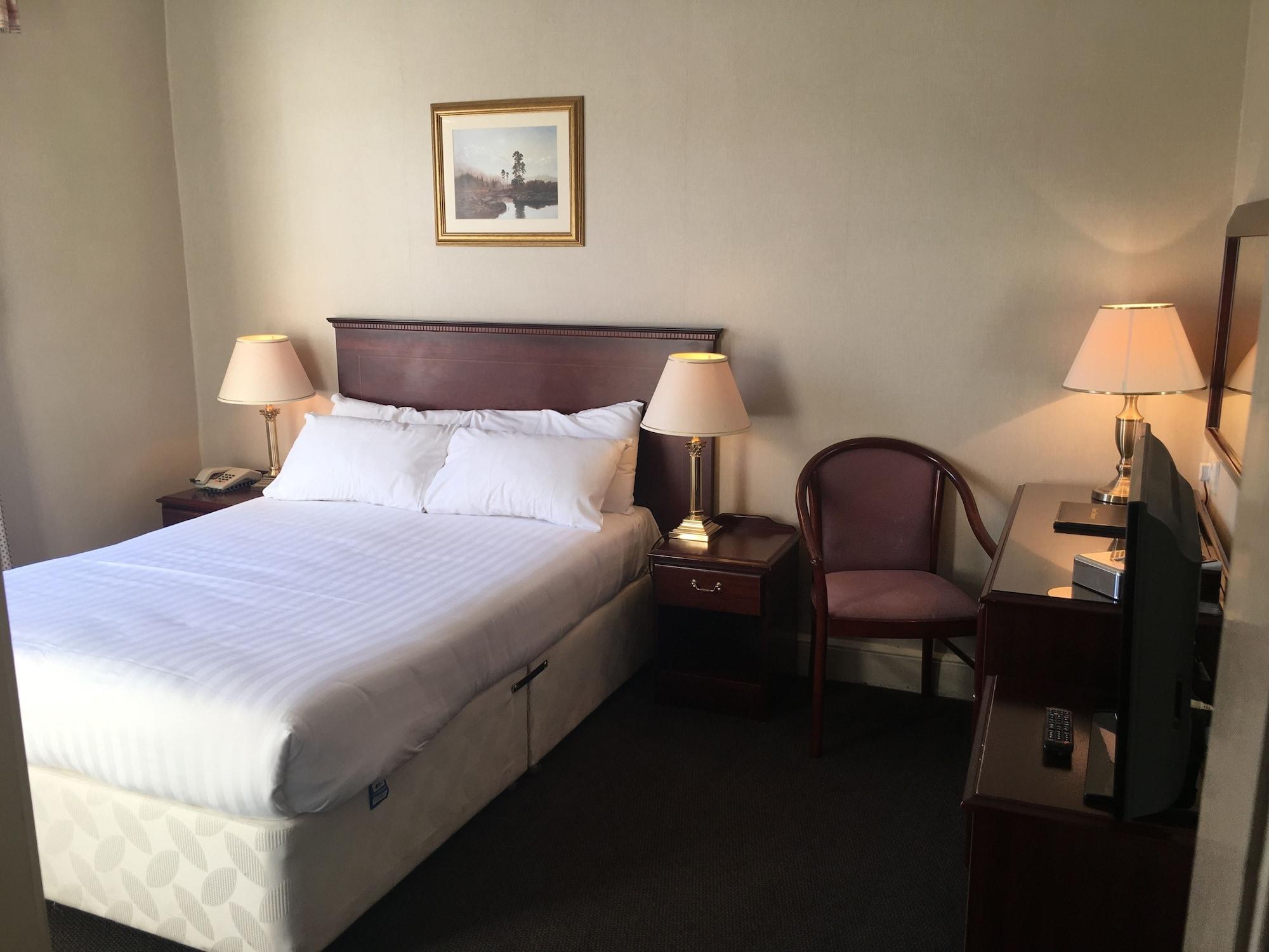 Nethybridge Hotel Нети-Бридж Экстерьер фото