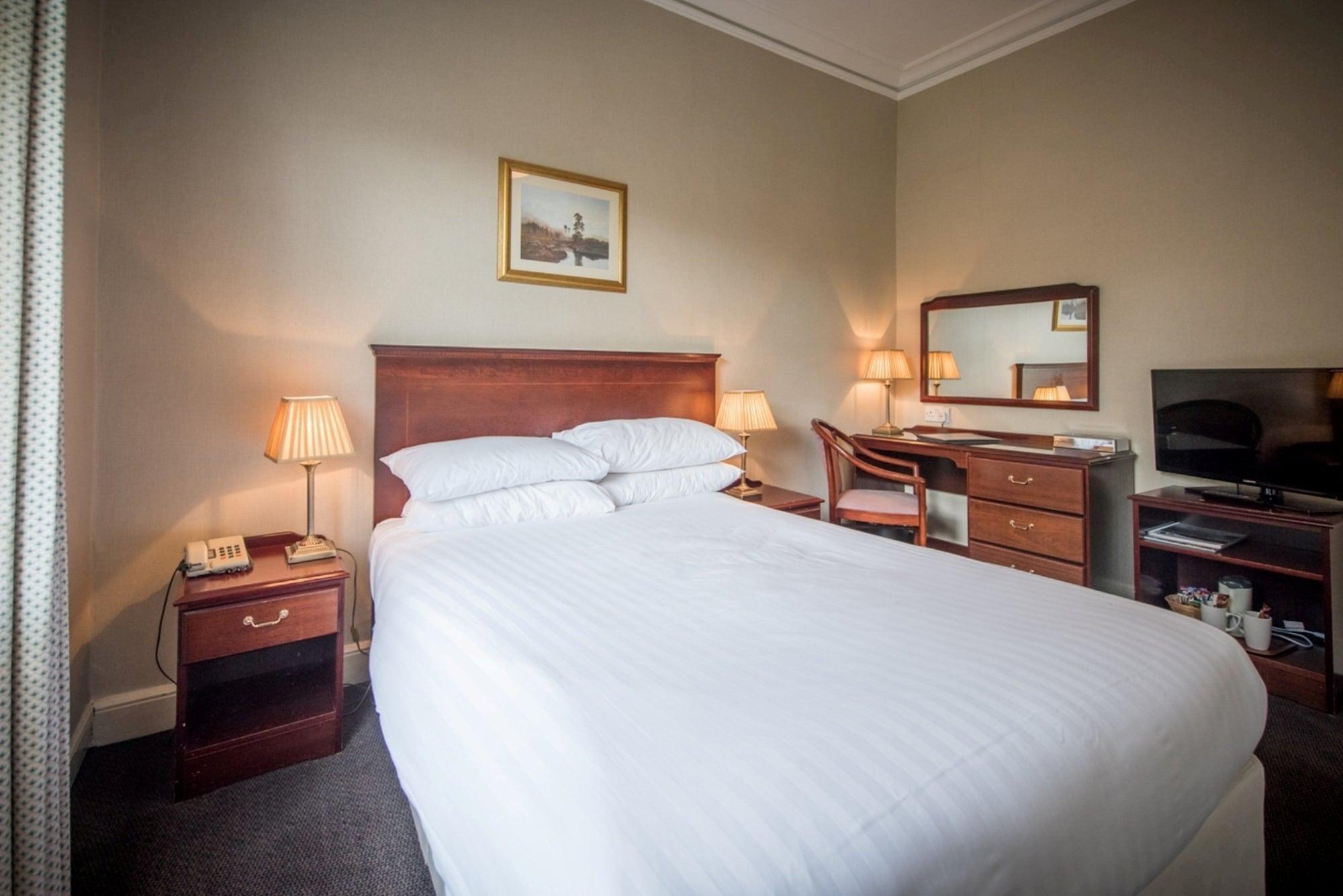 Nethybridge Hotel Нети-Бридж Экстерьер фото