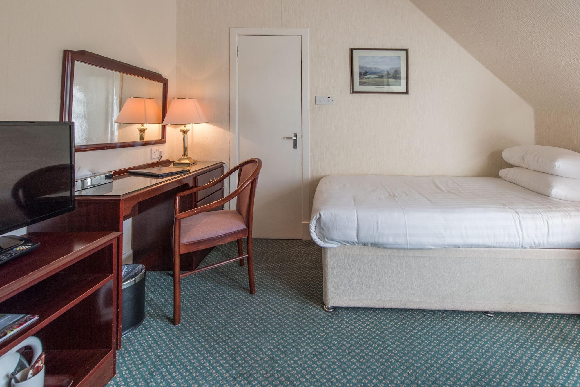 Nethybridge Hotel Нети-Бридж Экстерьер фото